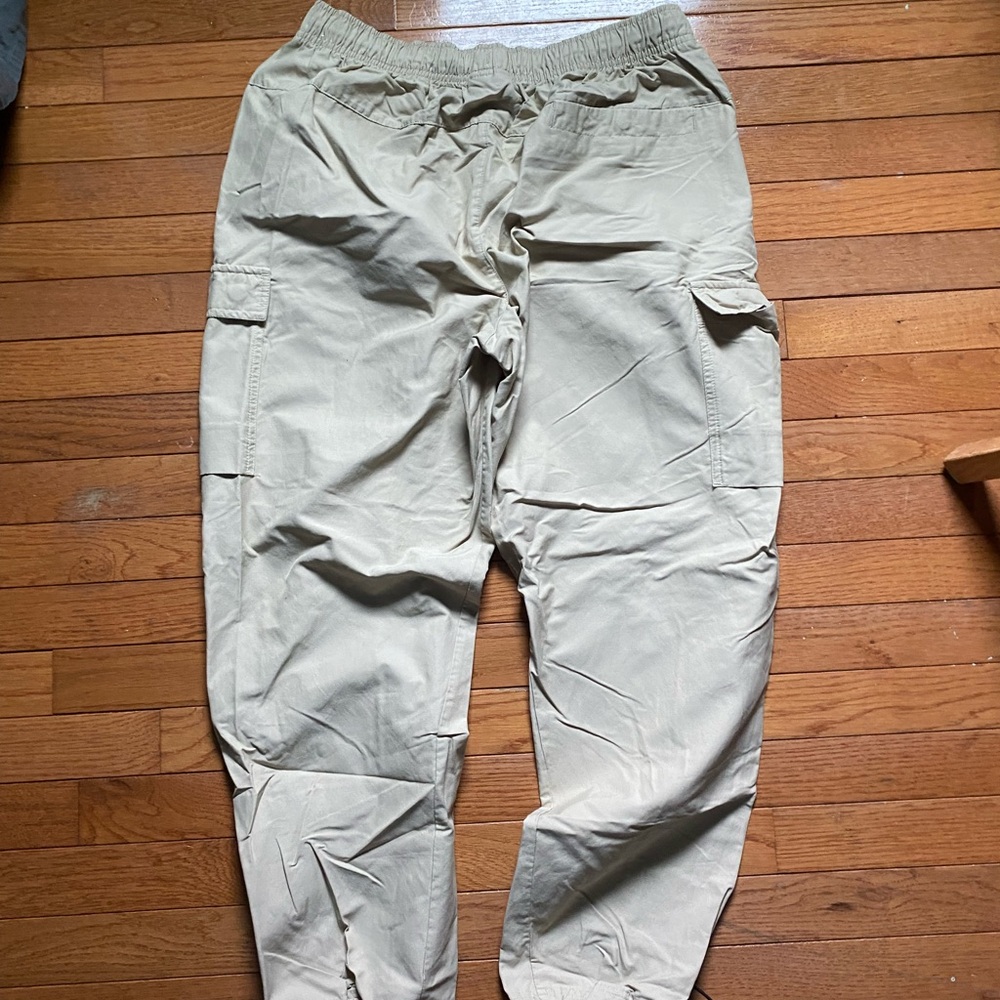 Nike cargo pants - Picture 3 of 3